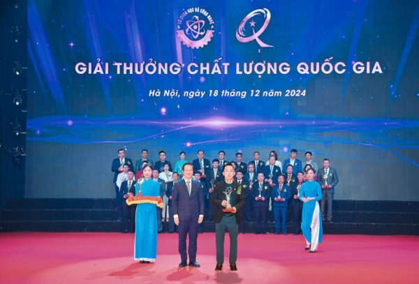 Ngày 18/12/2023, tại Nhà hát Quân đội (Hà Nội), Bộ Khoa học và Công nghệ đã tổ chức lễ trao Giải thưởng Chất lượng Quốc gia và Giải thưởng Chất lượng Quốc tế châu Á - Thái Bình Dương. Đây là sự kiện nhằm tôn vinh những doanh nghiệp tiêu biểu, khẳng định vị thế thương hiệu Việt trên thị trường trong nước và quốc tế.